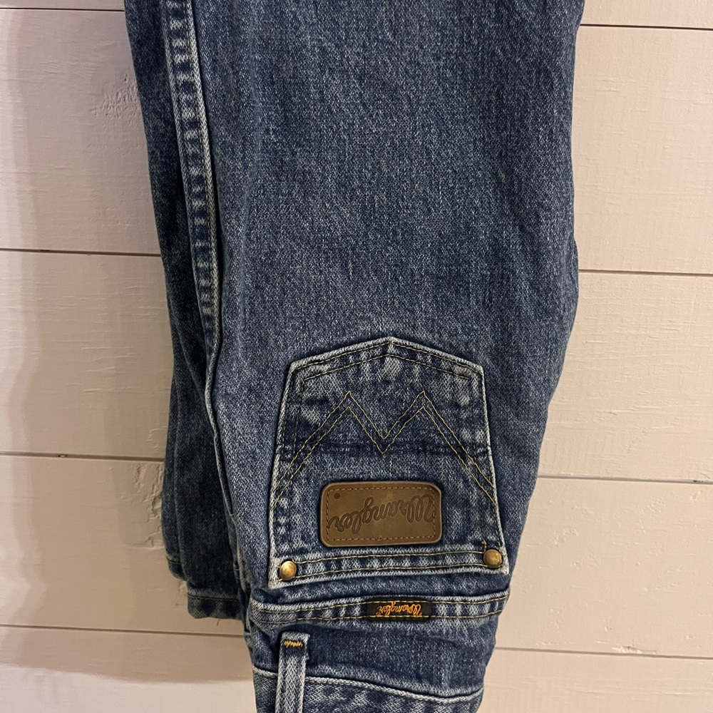 Wrangler Blue Relaxed Fit Jeans with Classic Indigo Wash